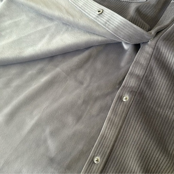 NEW Alo Yoga Ribbed Velour Mountain Side Shacket in Fog Blue Gray | size L - Picture 7 of 7